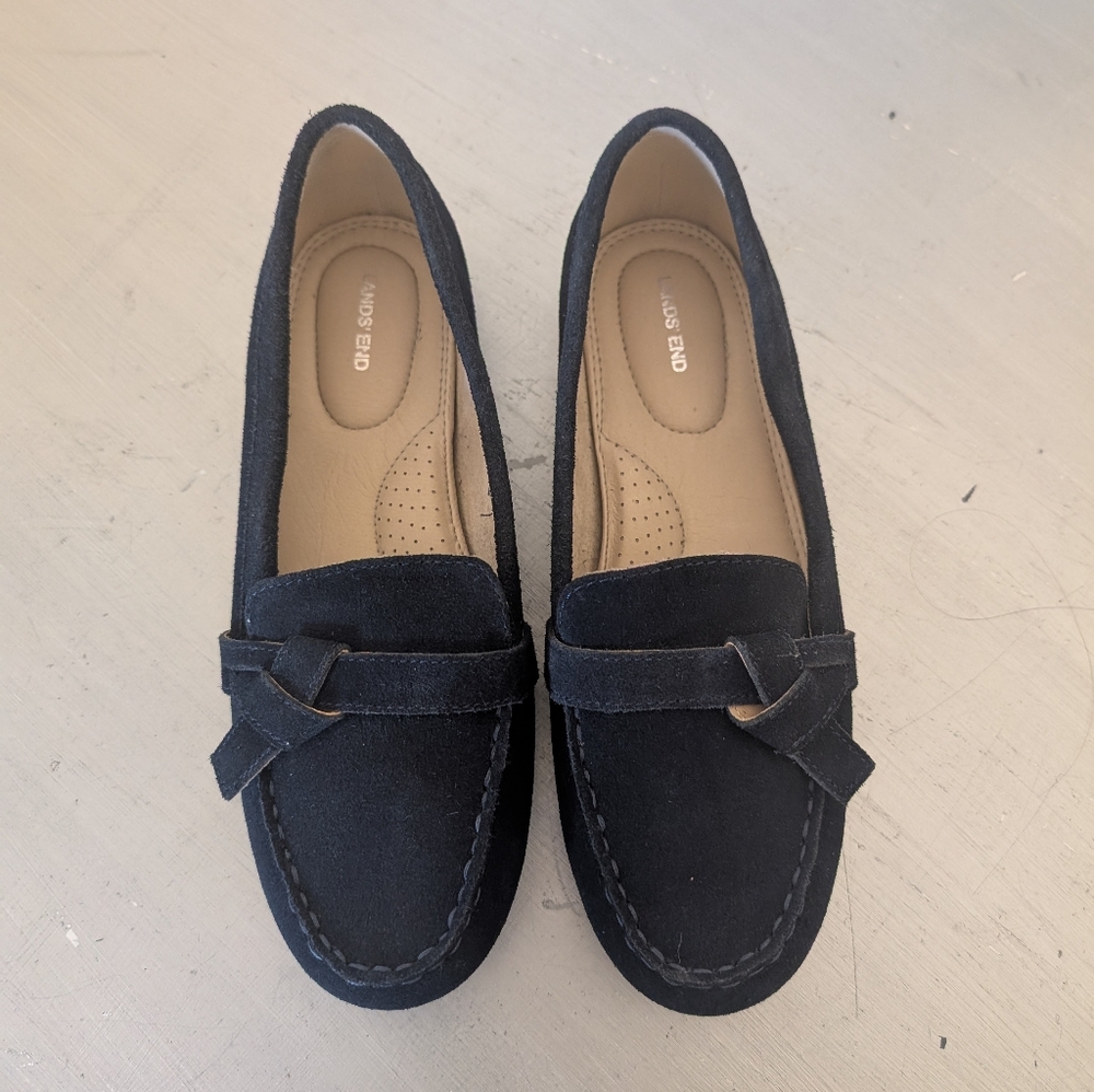 Lands End Navy Blue Suede Leather Slip On Loafer with Knot Accent Size 7 B US